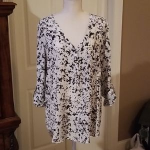 Long sleeve ladies top